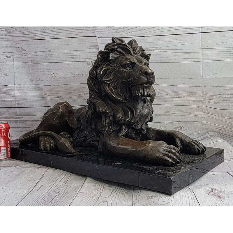 Figurines et sculptures