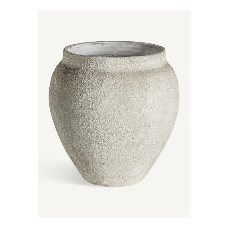 Vase Egerak