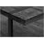 Table basse industrielle moderne avec plateau en bois récupéré et pieds en métal, parfait pour le décor du salon.