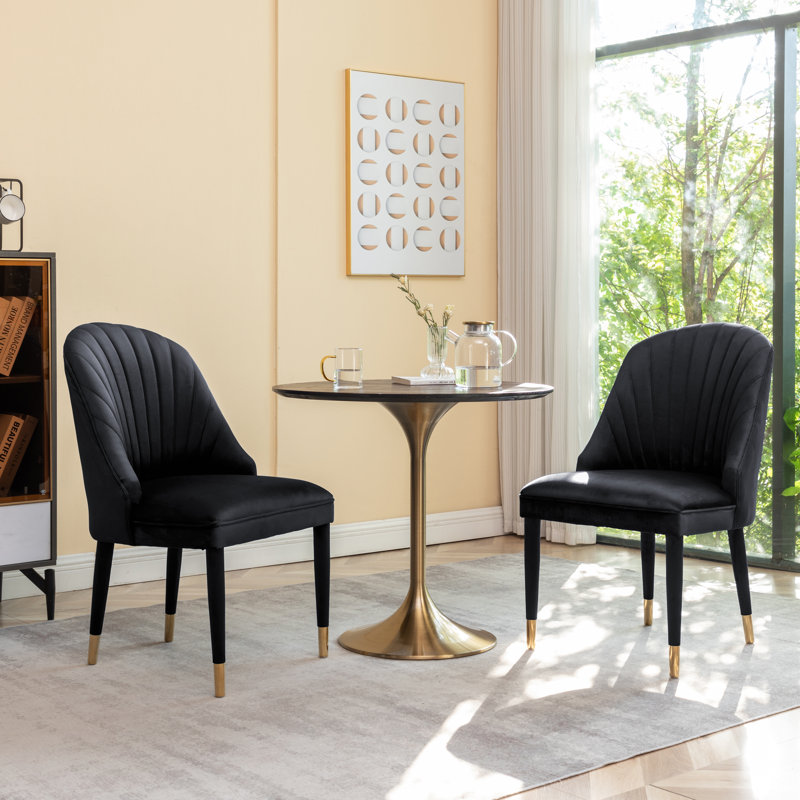 Chaise rembourrée en velours Sudie, Noir