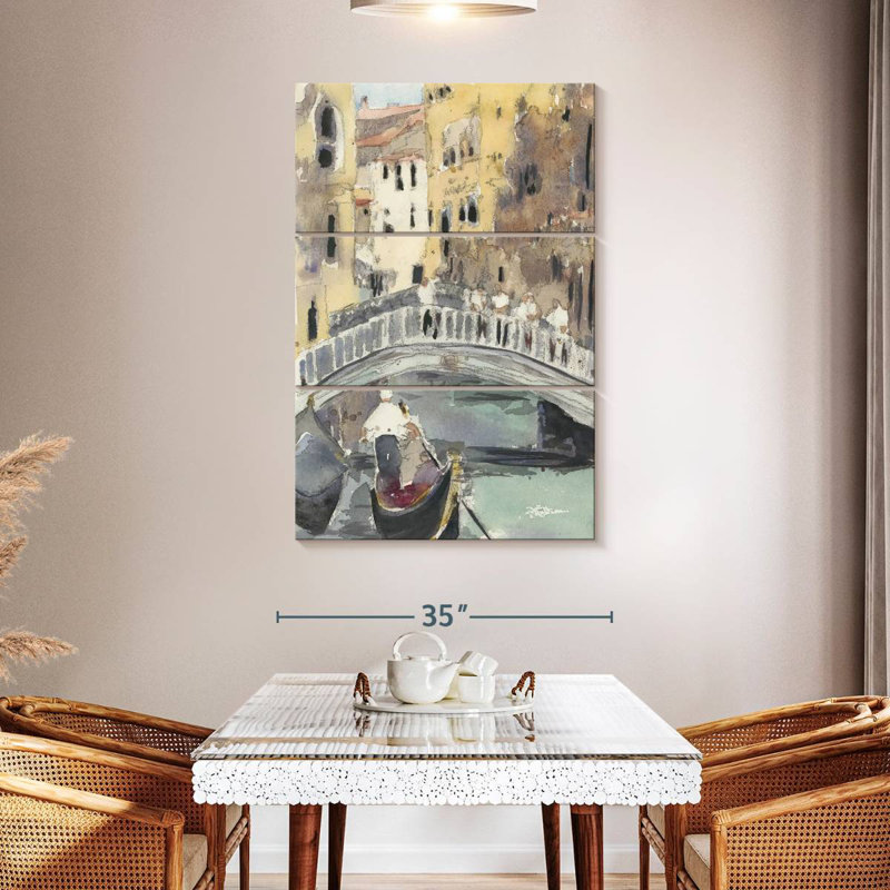 Masam Along The Venice Canal