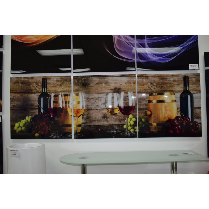 Vieille image d'une vieille cave sur un grand plexi en acrylique trois pièces: 1 po x 23 po x H 72 po