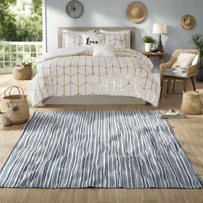 Contemporary Metallic Bedding Set, Premium Polyester, Perfect For Modern Bedrooms