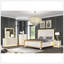 Grand lit capitonné de style contemporain avec finition en bois et or