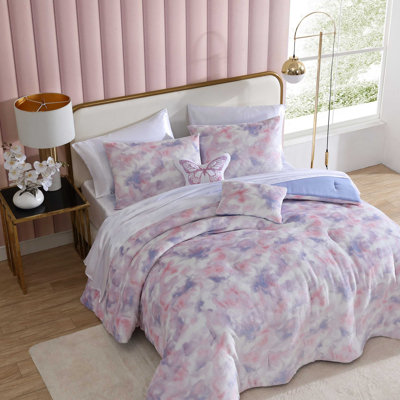 Betsey Johnson Sunset Tie Dye Plush Reversible Pink Comforter Bonus Set
