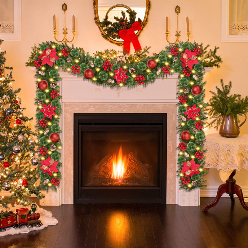30cm Lighted Garland with Lights