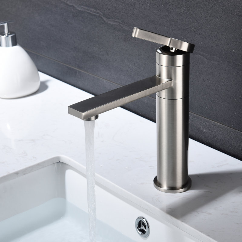 Single-Hole Single-handle Bathroom Faucet