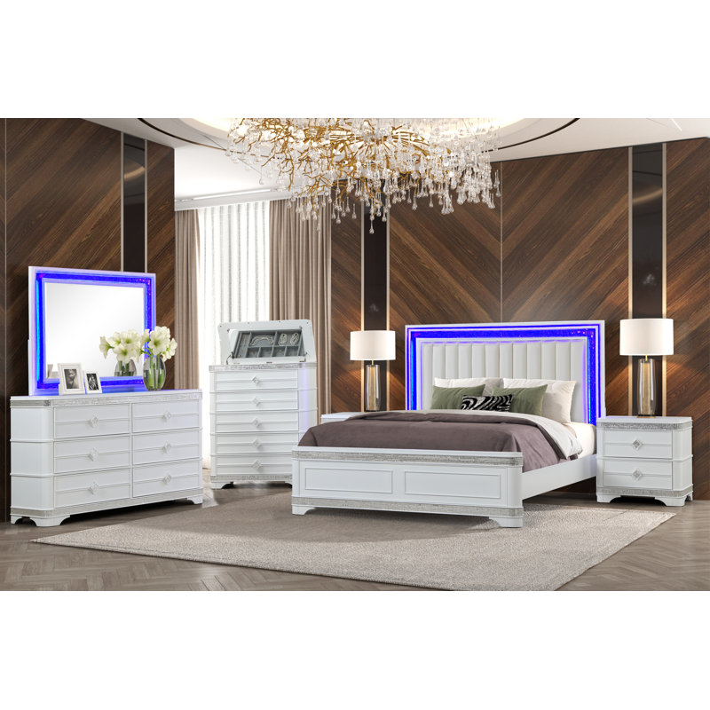 Parvathy 5-Piece Bedroom Set with LED Lighting, Queen, 5 Pieces: Bed, Chest, Dresser, Mirror, Nightstand