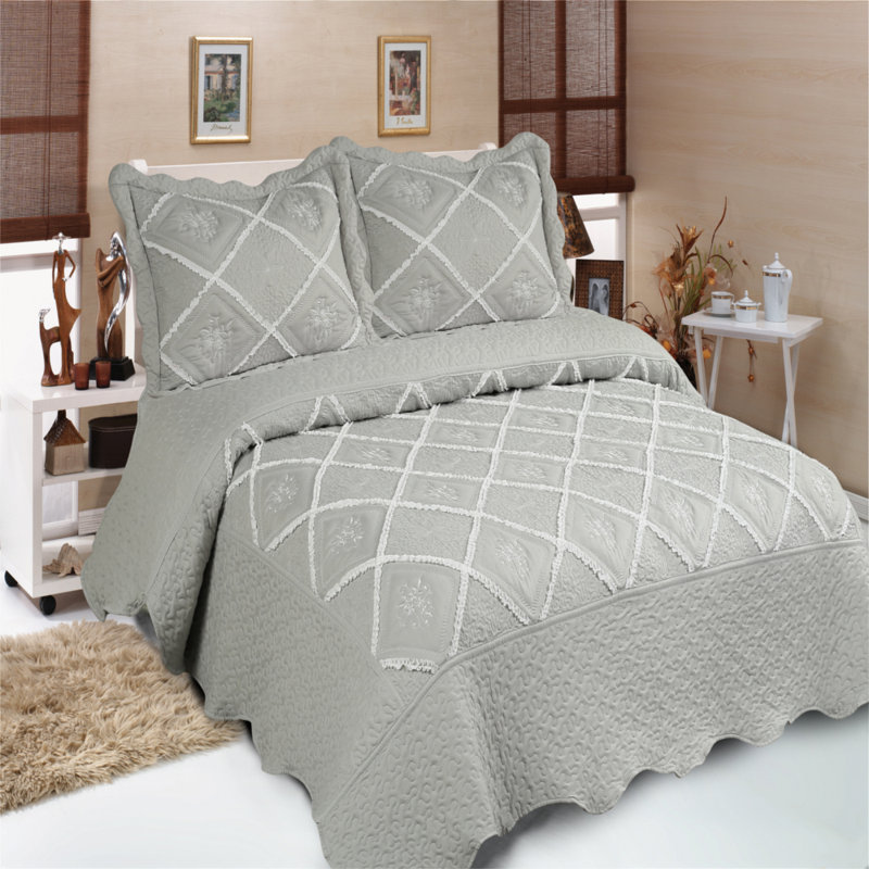 Traditional Percale Quilt, King Quilt + 2 Pillow Shams, Taupe