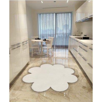 Luxurious 100% Polyester Carpet, 4 ft x 4 ft | 0.8 in Pile Height, Non-Slip Plush Underside | Antibacterial, Anti Allergenic, Antistatic | Machine Washable at 86°F | Elegant White Design for Home & Office Décor