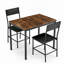 Ensemble de table de salle à manger 3 pièces industriel, table rectangulaire rustique en grain de bois rétro avec 2 chaises rembourrées en polyuréthane noir, mobilier de coin-repas en métal compact pour petit appartement