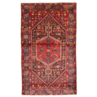 Anadol Black Rug 4'7" x 7'9"