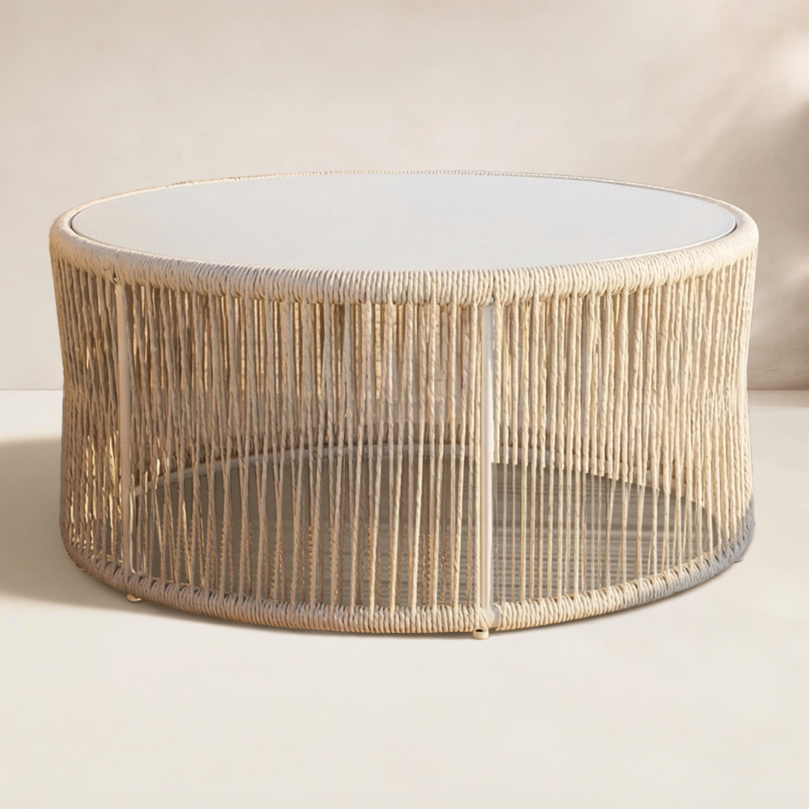 Round Indoor/outdoor Wricker Patio Coffee Table