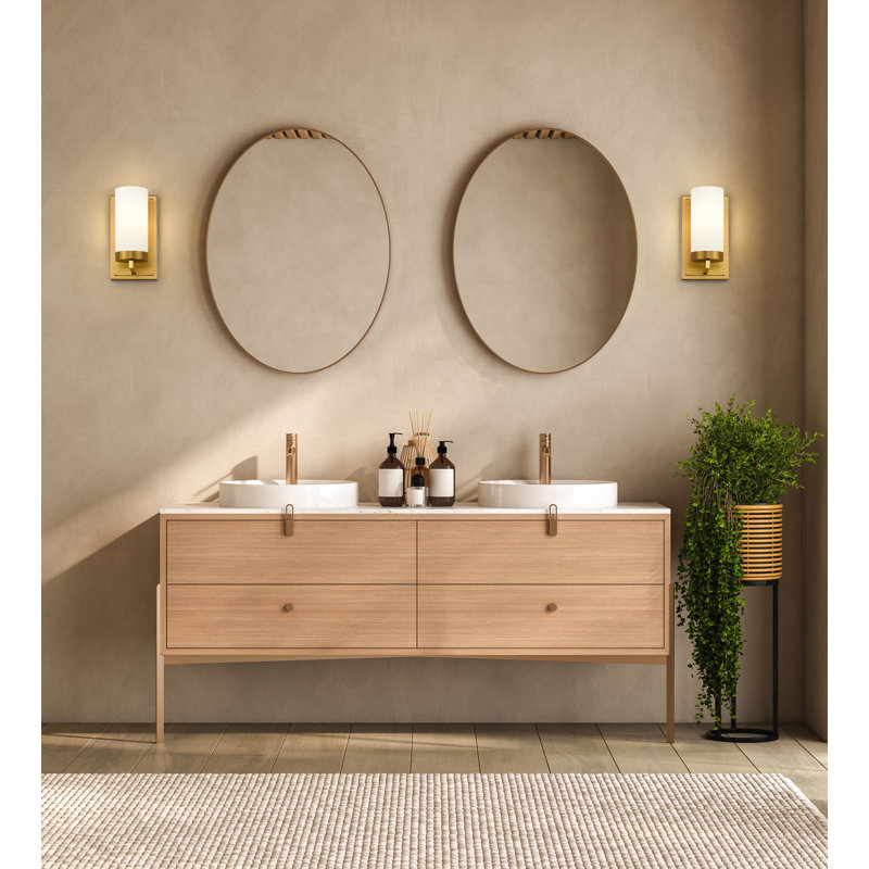 Avers 1 Light Wall Sconce, Gold