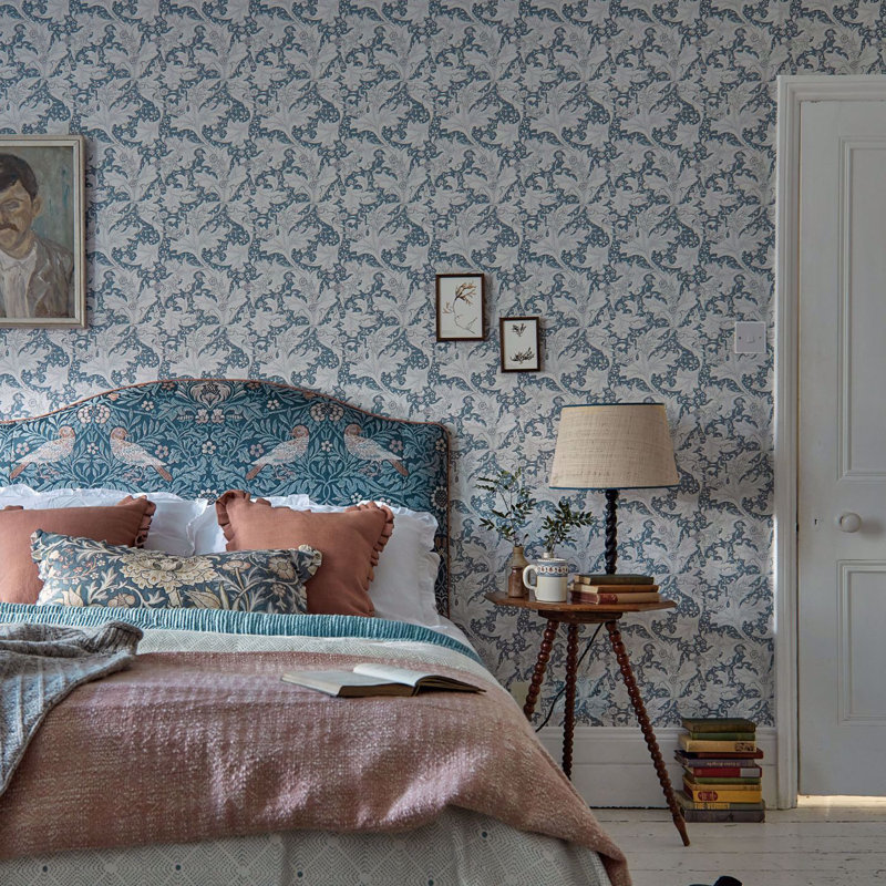 Wallflower 10.05m x 52cm Matte Wallpaper Roll, Blue