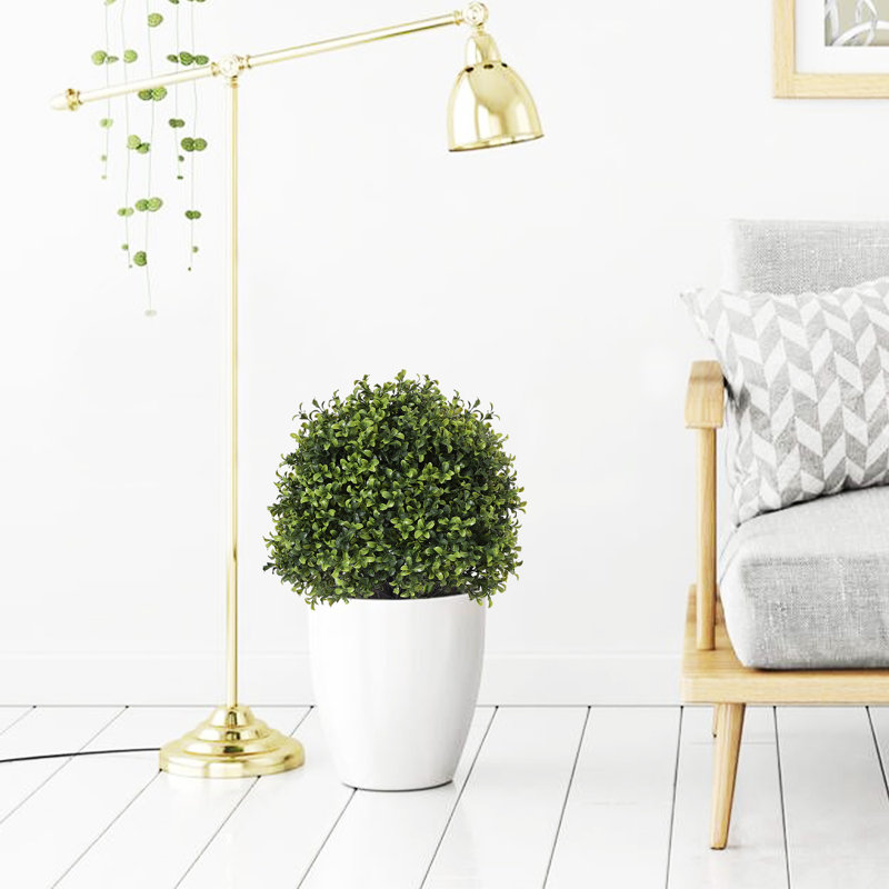 Plante artificielle en pot 27,5 po