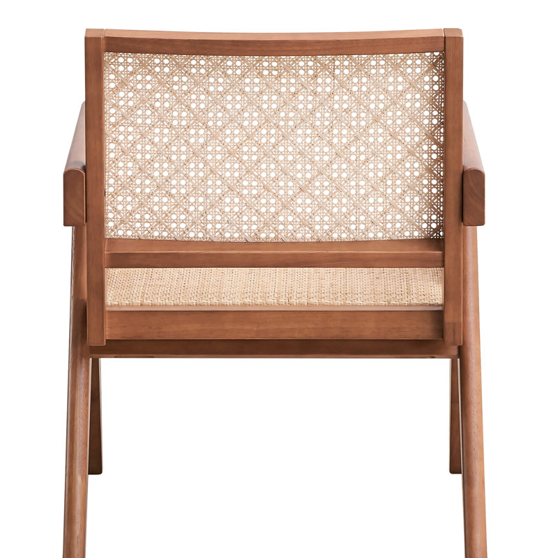 Chaise d'appoint naturelle avec siège respirant pour un look frais dans la maison, dossier beige moderne et cadre en bois élégant