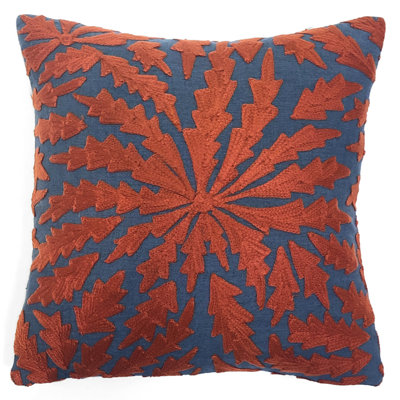  Chrysanthemum Throw Pillow
