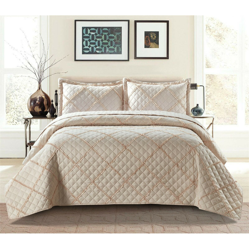 Gatcombe Microfibre Bedspread Set, 250 x 270 cm Bedspread - 2 Pillowcases, Mustard