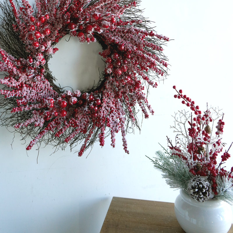 Handcrafted Faux 24'' Wreath