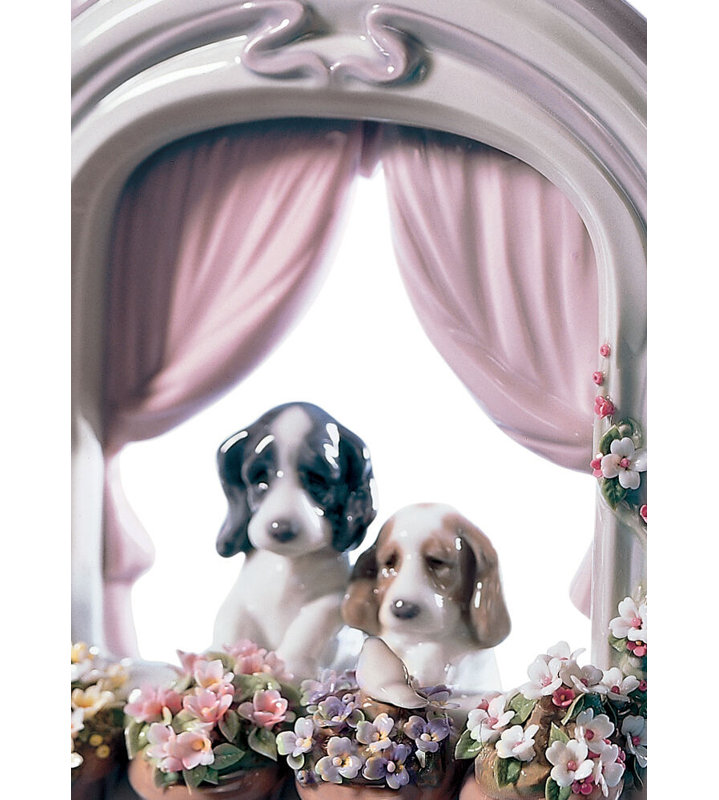 Please Come Home Dogs Figurine