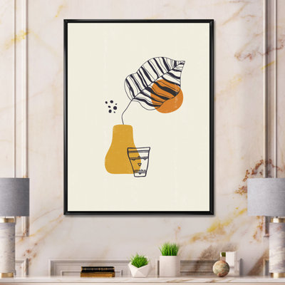 Botanical Minimalist Leaf with Abstract Shapes III - Photographie à cadre flottant sur toile