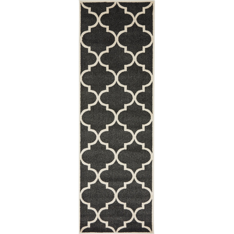 Molly Geometric Indoor Rug, Runner 2'7" x 8'