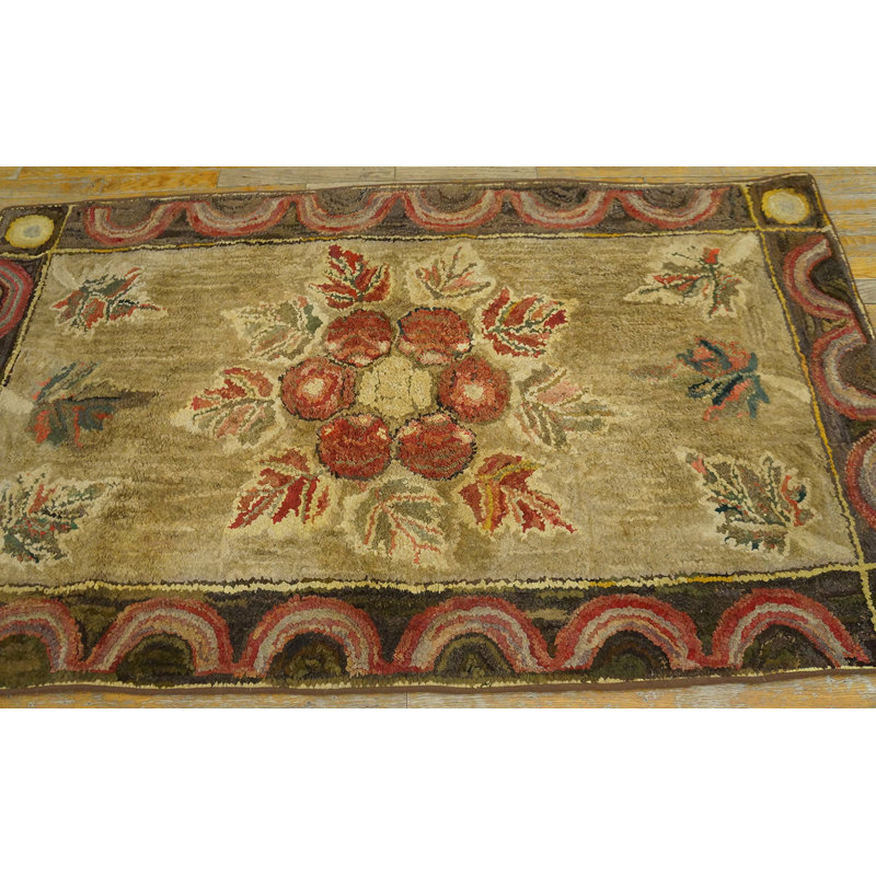 Tapis crocheté floral