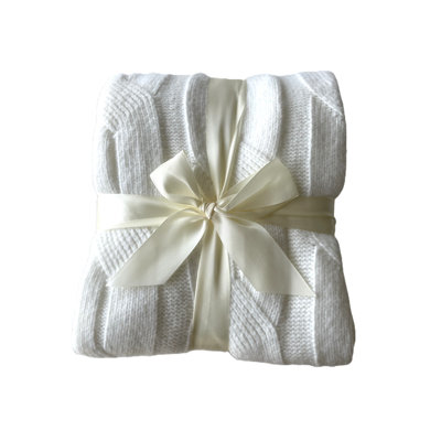 Luxury Cloudknit Throw