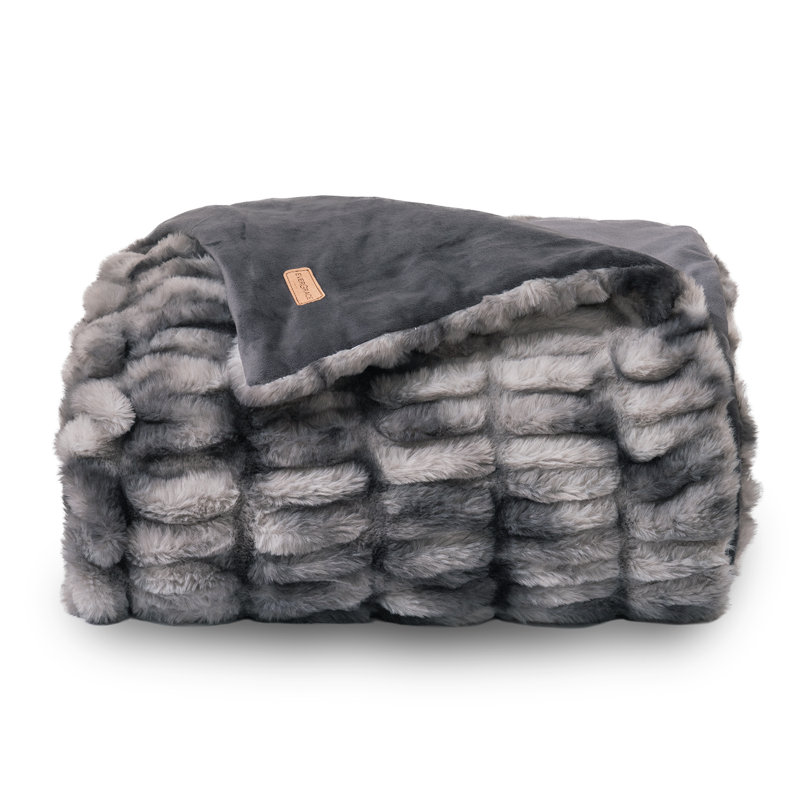 Jeté en fausse fourrure Ruched Bubble, Gris, L 50 po x L 60 po