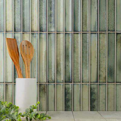 Sakura Fluted 4.5" x 9" Glossy Porcelain Wall Tile