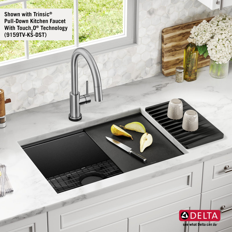 Évier de cuisine encastré noir en acier inoxydable Delta Rivet ™, L 27 po x l 19 po