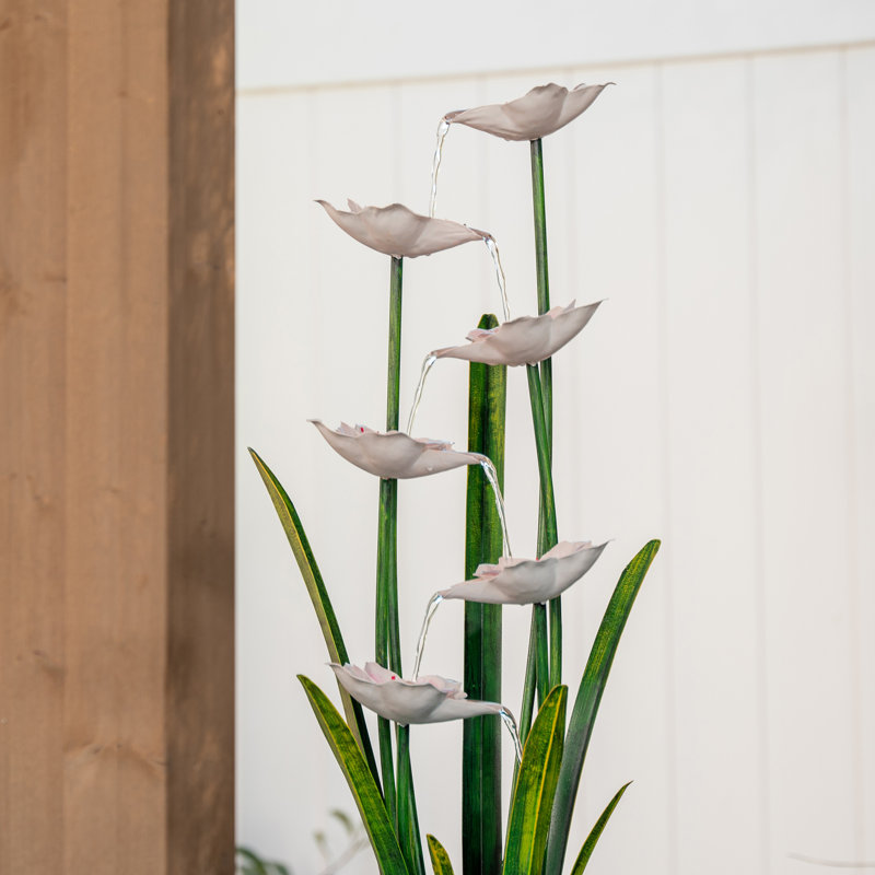 Multicolore, fontaine à fleurs à plusieurs niveaux avec lumières DEL Lark Manor ™
