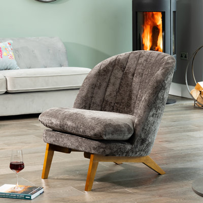 Cermenho 69 Wide Tufted