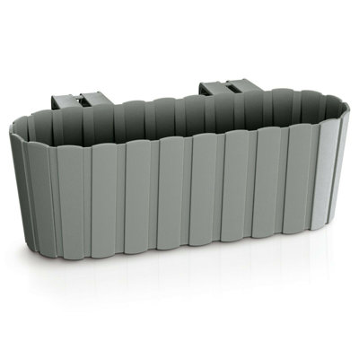 Aarifah Railing Planter