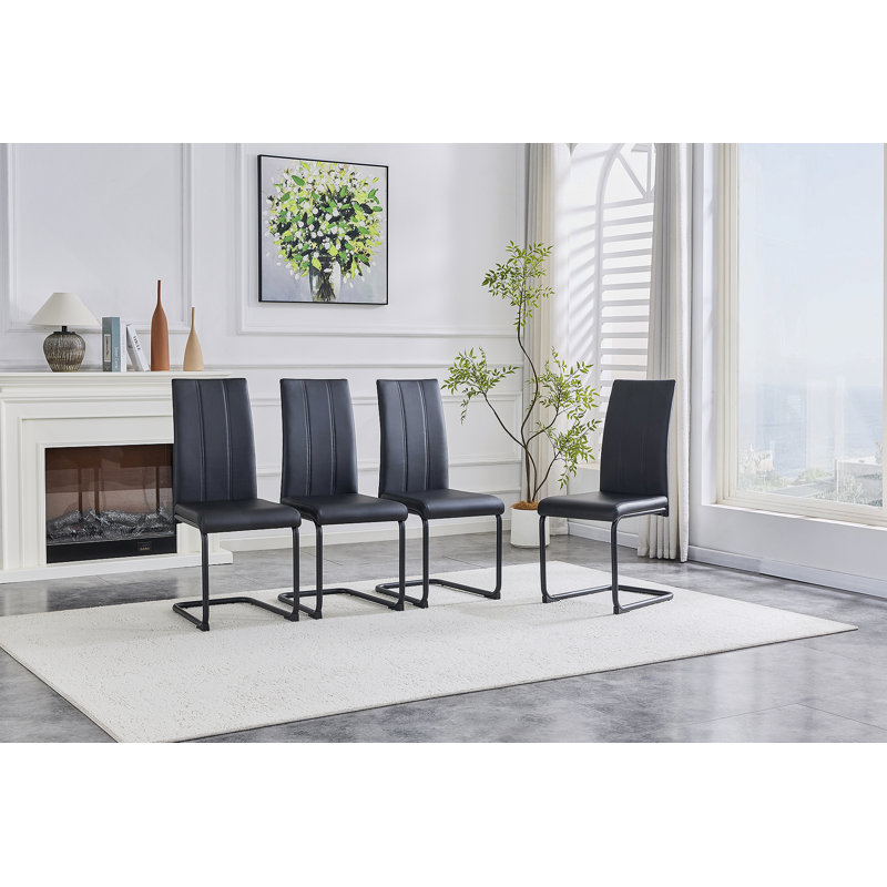 Ensemble de 4 chaises de salle à manger rembourrées en polyuréthane avec support à haut dossier et pieds en métal robustes pour la cuisine, la salle à manger et le salon.