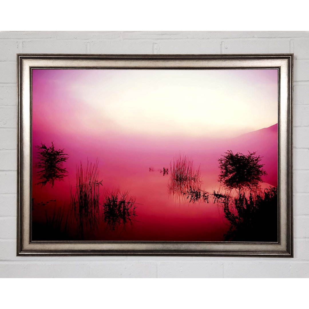 Pink Misty Lake - Einzelner Bilderrahmen Kunstdrucke