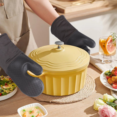 Norbi Potholder & Oven Mitt Set