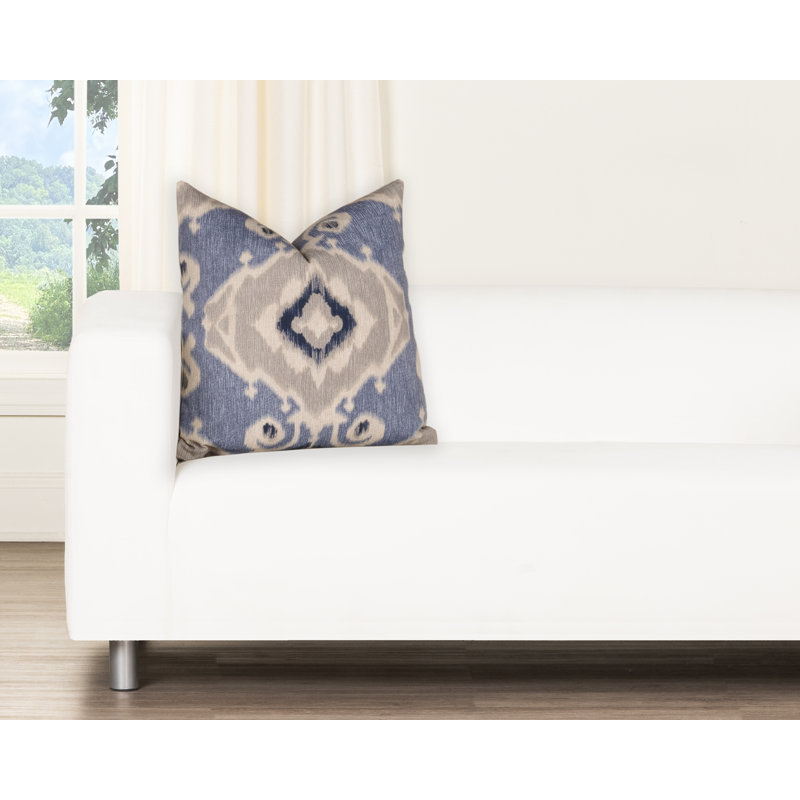 Coussin 100% coton Magnolia Home Fashions Delhi Batik, H 20 po x l 20 po, Polyester, Chambray Blue Ikat