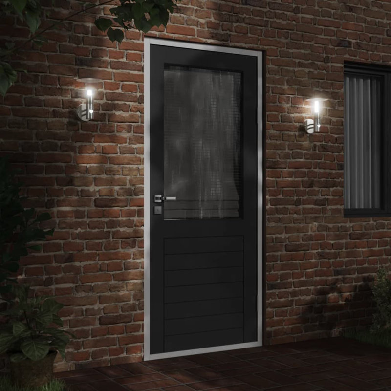 Darias Plug-in 1 Light Outdoor Wall Light, Silver