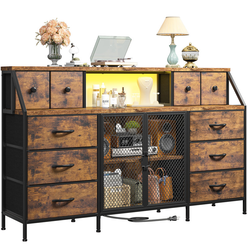 Commode à 10 tiroirs de 55 po pour chambre avec porte grillagée, éclairage à DEL et prises de courant, Brun / Noir