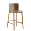 Ensemble de deux tabourets de bar en bois au fini noyer Pari, idéal pour les bars à domicile, les cafés et les cuisines de style bistro