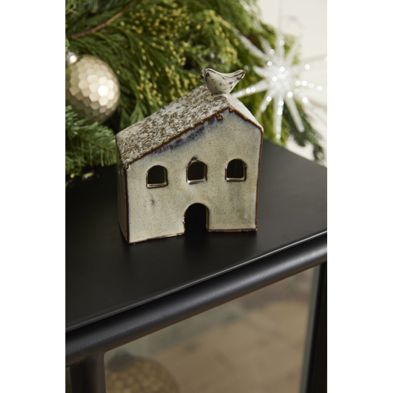 Village House 4.5"x 2.5"x 5.5"
