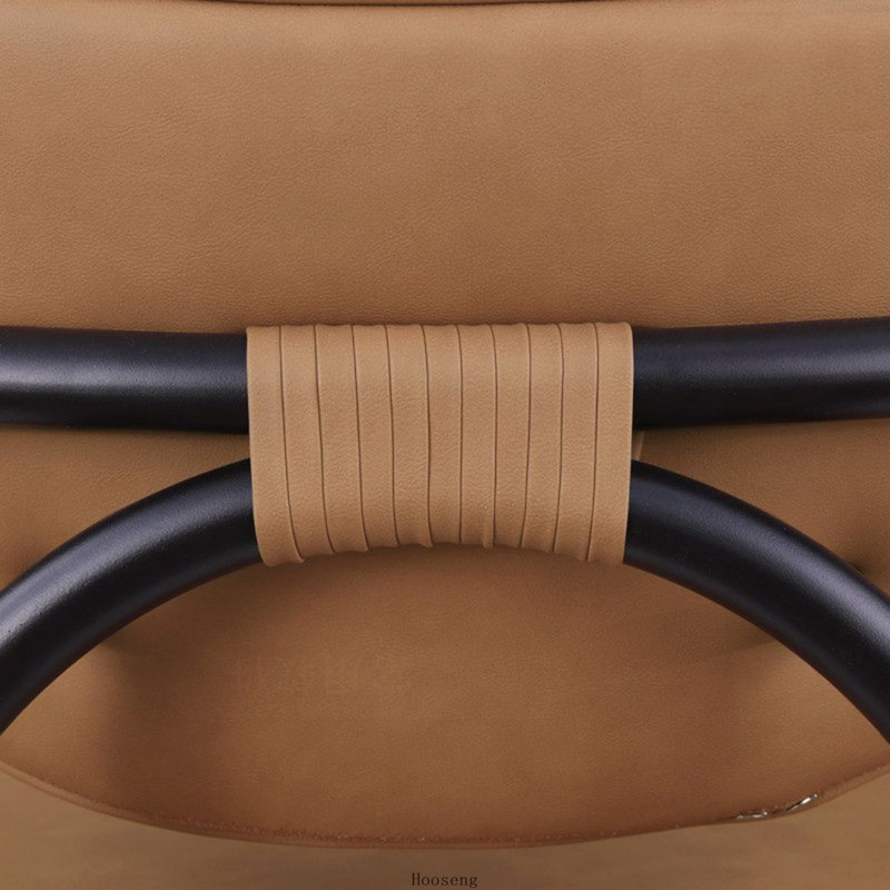 Ensemble de 2 chaises de salle à manger modernes avec assise et dossier rembourrés, structure et accoudoirs en fer noir, cognac