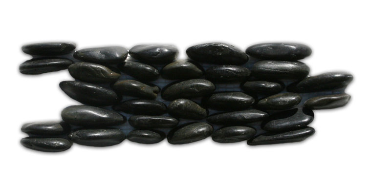 Kura Random Sized Natural Stone Pebble Tile