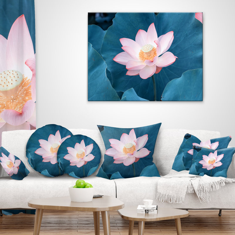 Coussin décoratif de plage surdimensionnée floral rose