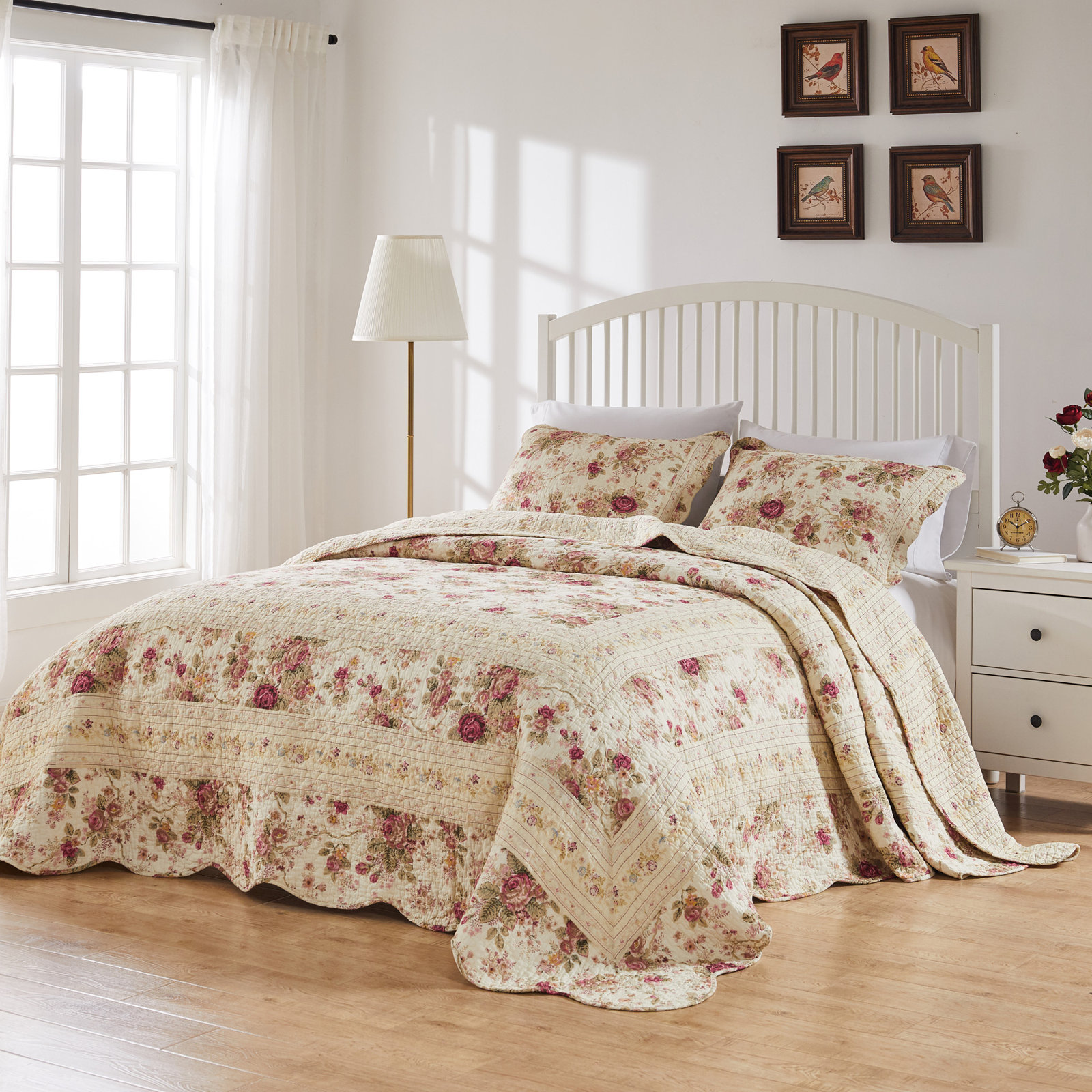 Antique Rose Cotton Reversible Quilt Set, King Quilt + 2 Shams, Ecru