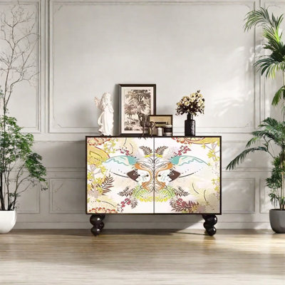 Large Capacity Storage Cabinet with Simple Design