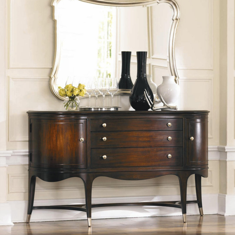 Buffet de meubles de style rétro