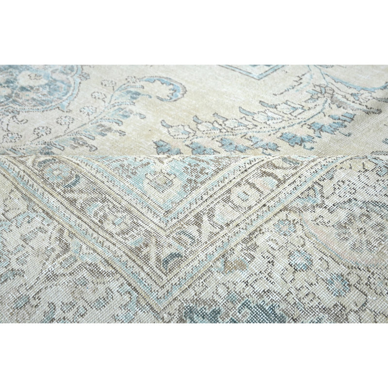 High-Quality Hand-Knotted Ivory Area Rug